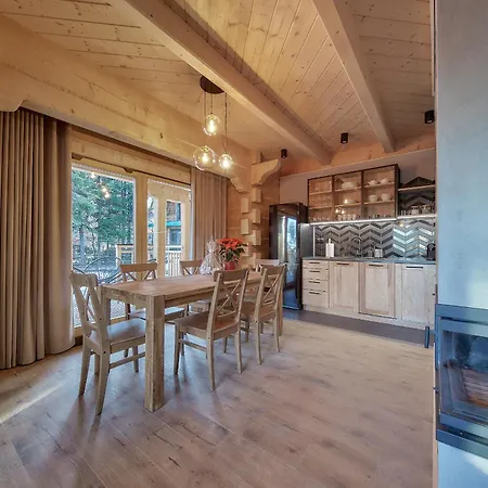 Tatra Wood House Boutique Шале