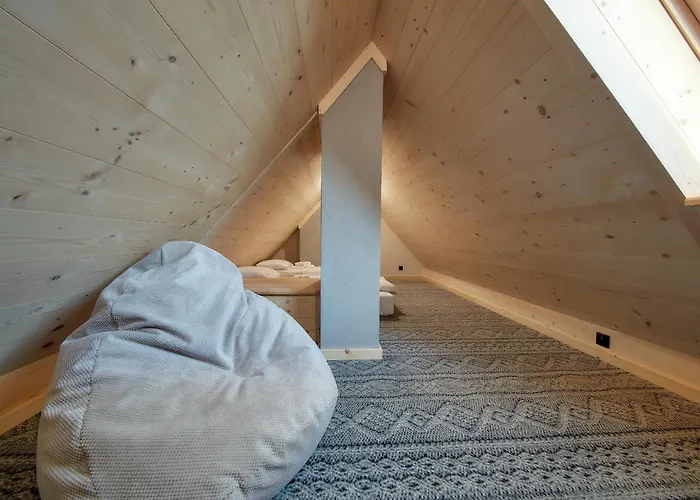 Tatra Wood House Boutique