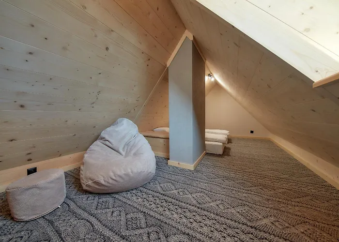 Tatra Wood House Boutique