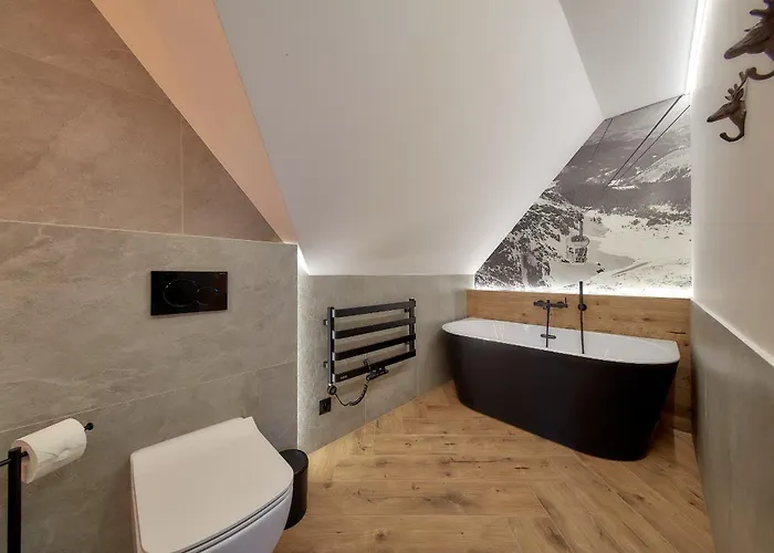 Tatra Wood House Boutique